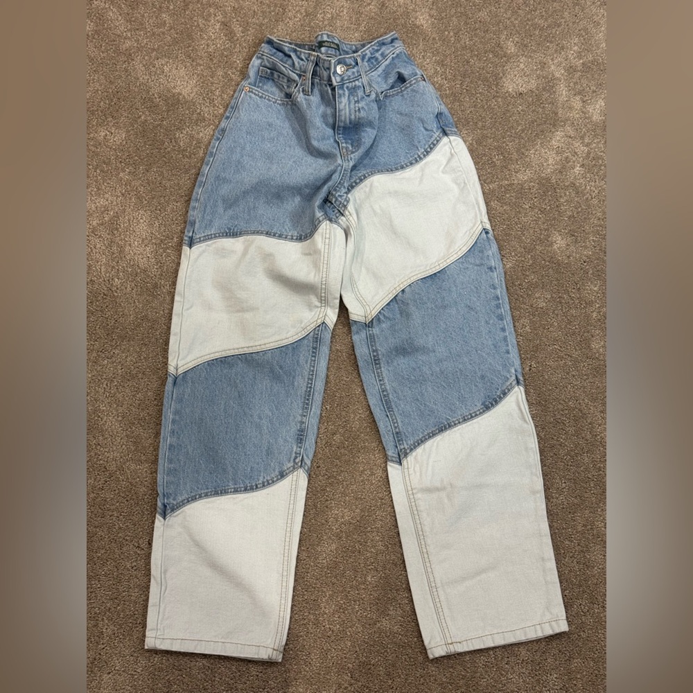 Patch work, two-tone jeans
